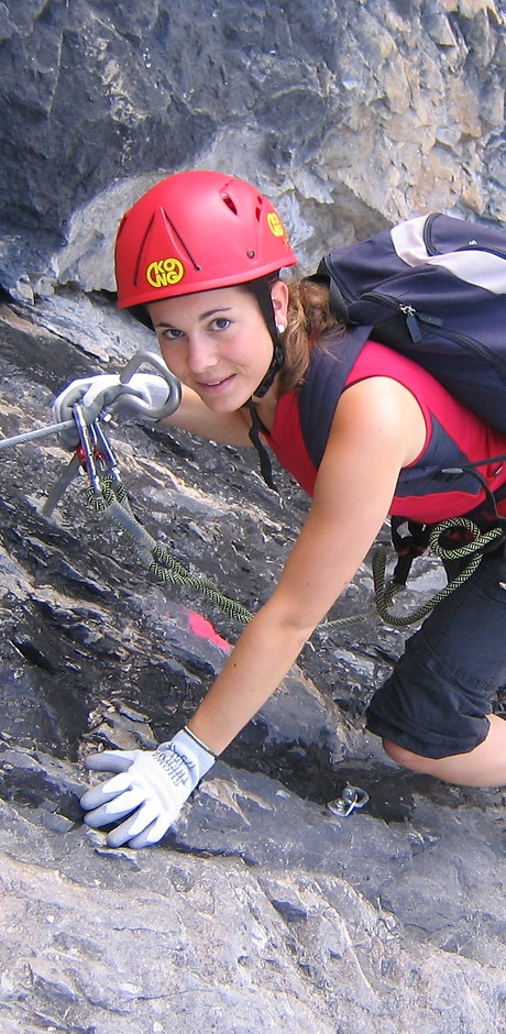 Climber_on_fixed_rope_route_Piz_Mitgel_2.jpg