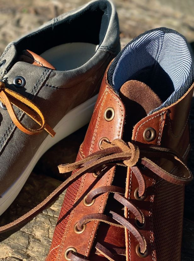 Thumbnail: Square leather laces