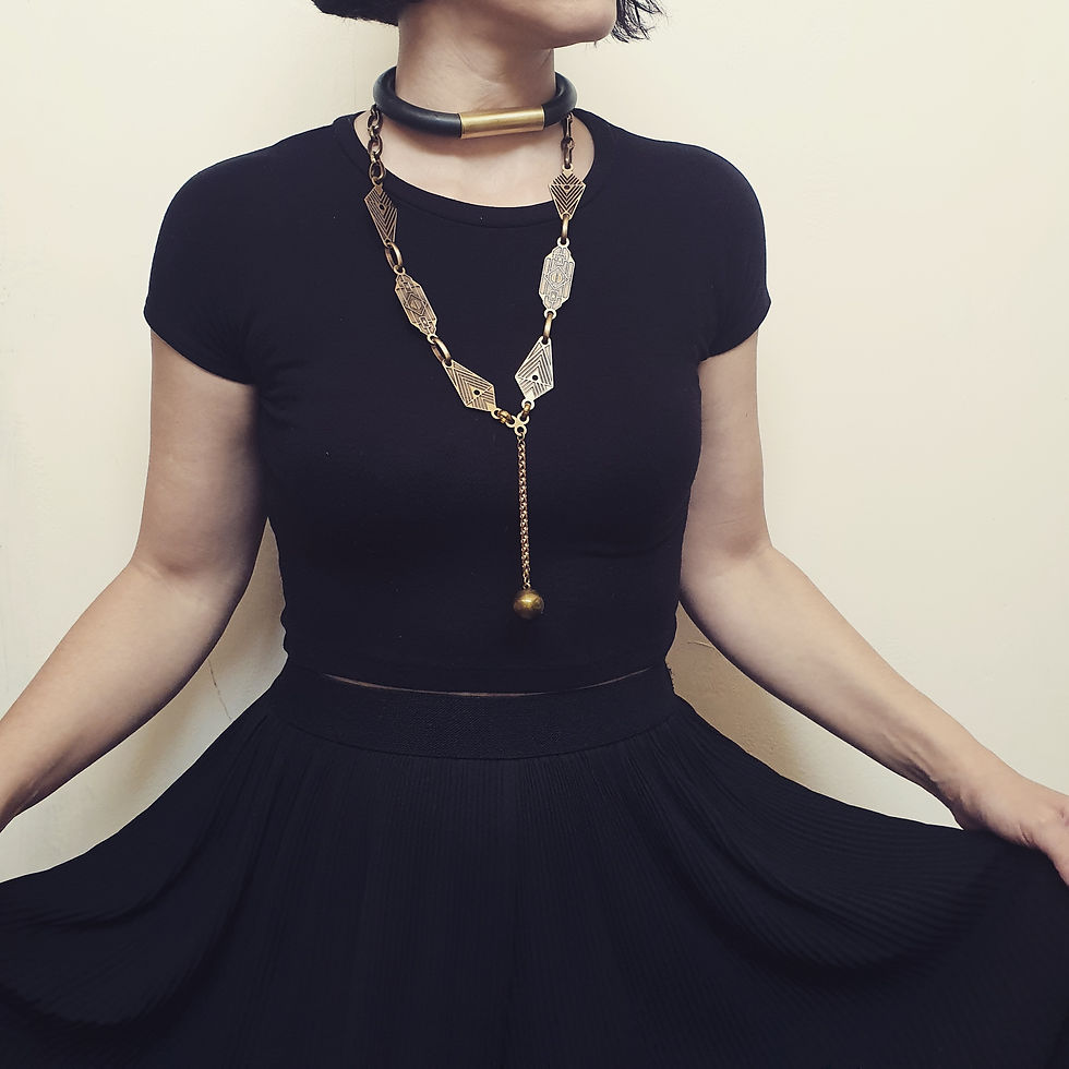 Thumbnail: Mercedes - long gold Necklace 