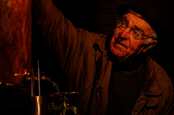 Domaine Saint Martin - Yvan et l'alambic - distillation armagnac
