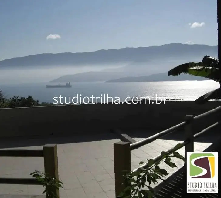 Maravilhosa casa sobrado em Ilhabela