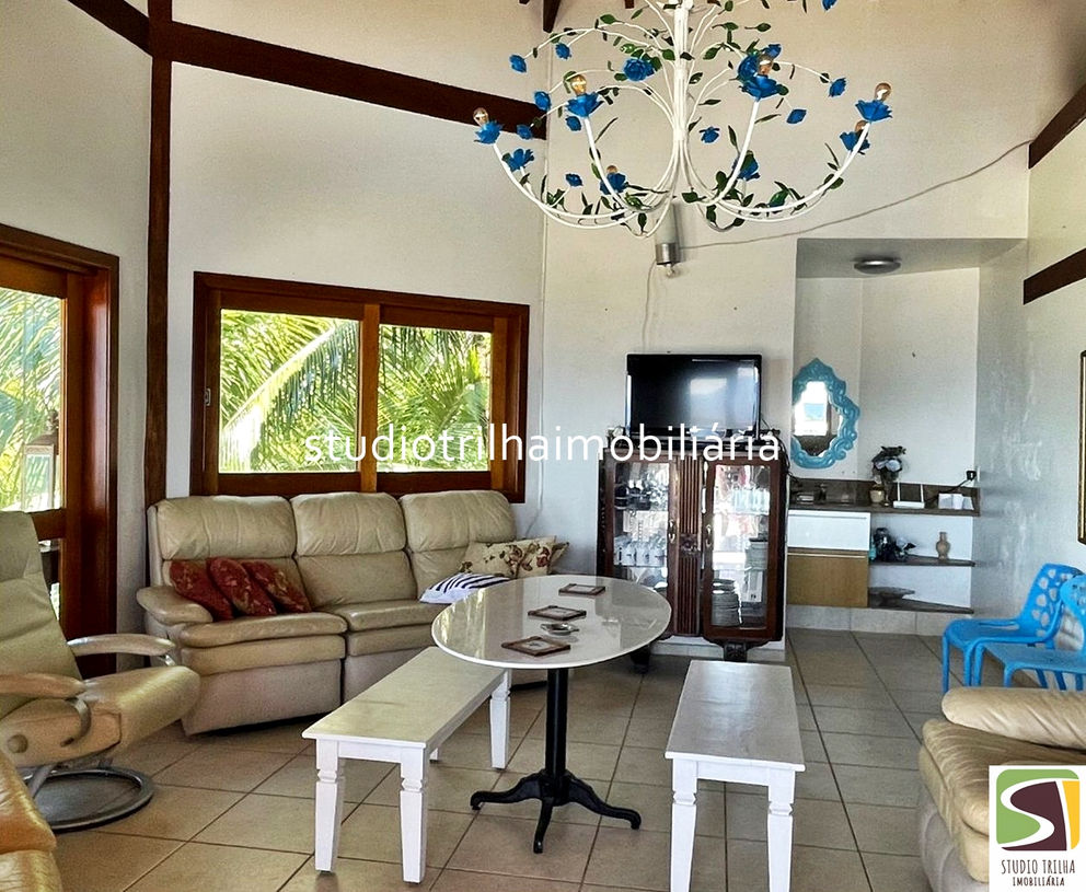 Guest House a venda em condomínio em Ilhabela