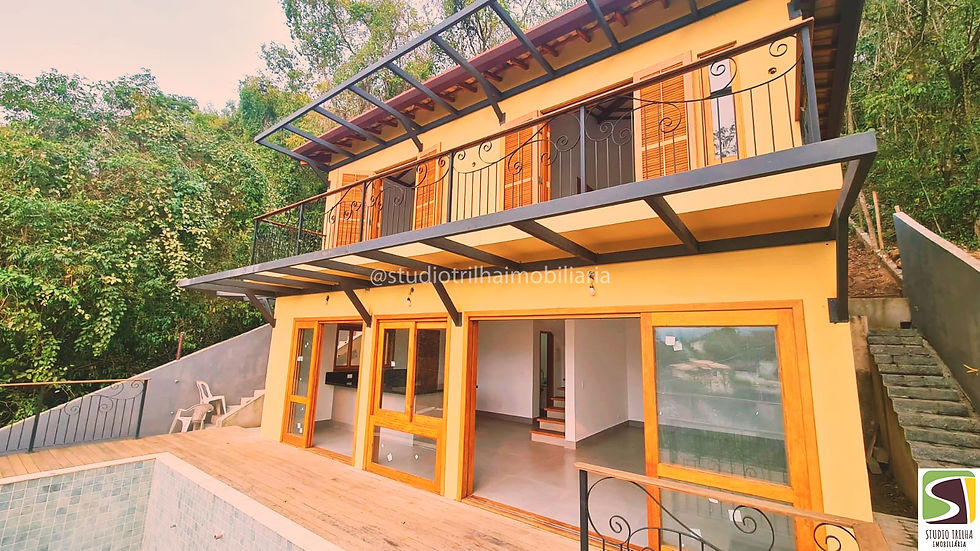 Vendo Casa Perequê Ilhabela Vista para o Mar 4 Suítes
