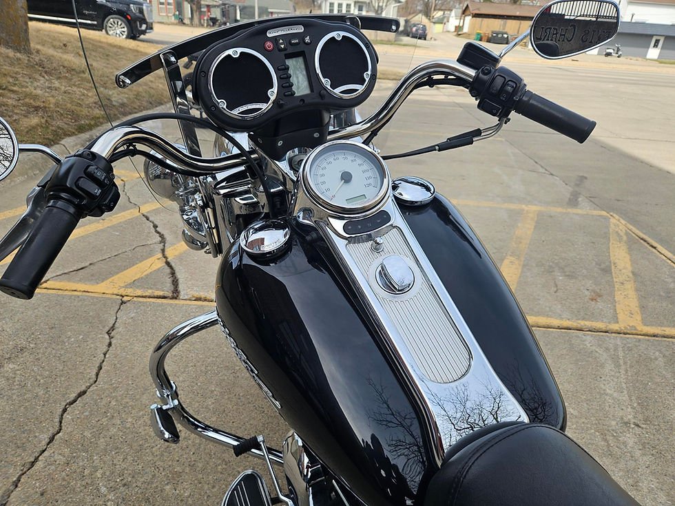Thumbnail: SOLD** 2004 Harley-Davidson Road King Custom **SOLD