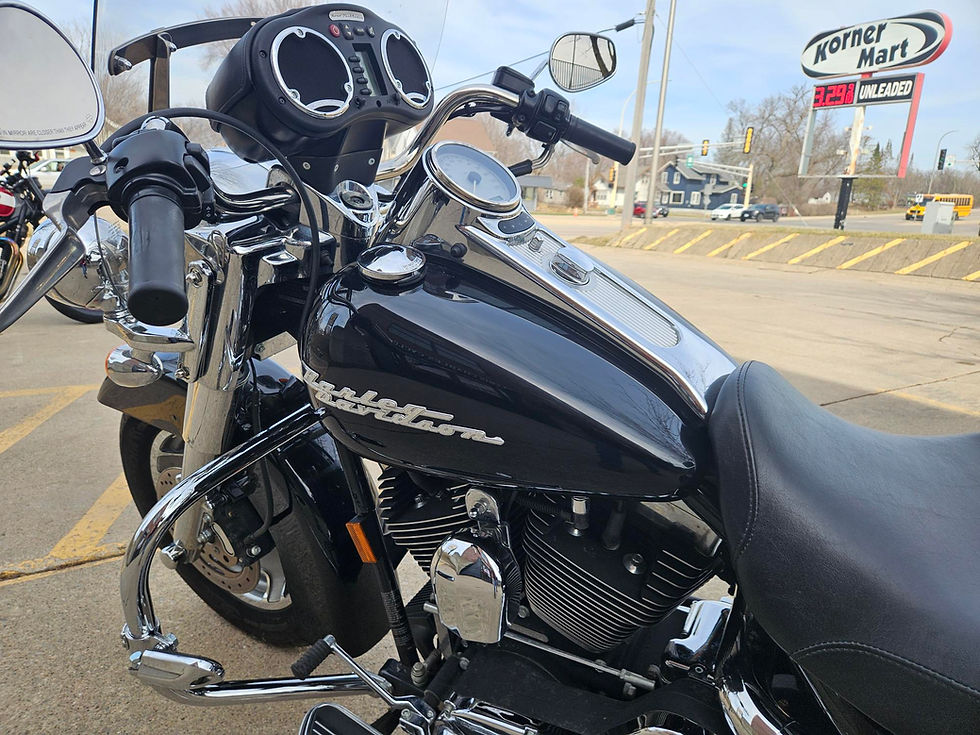 Thumbnail: SOLD** 2004 Harley-Davidson Road King Custom **SOLD
