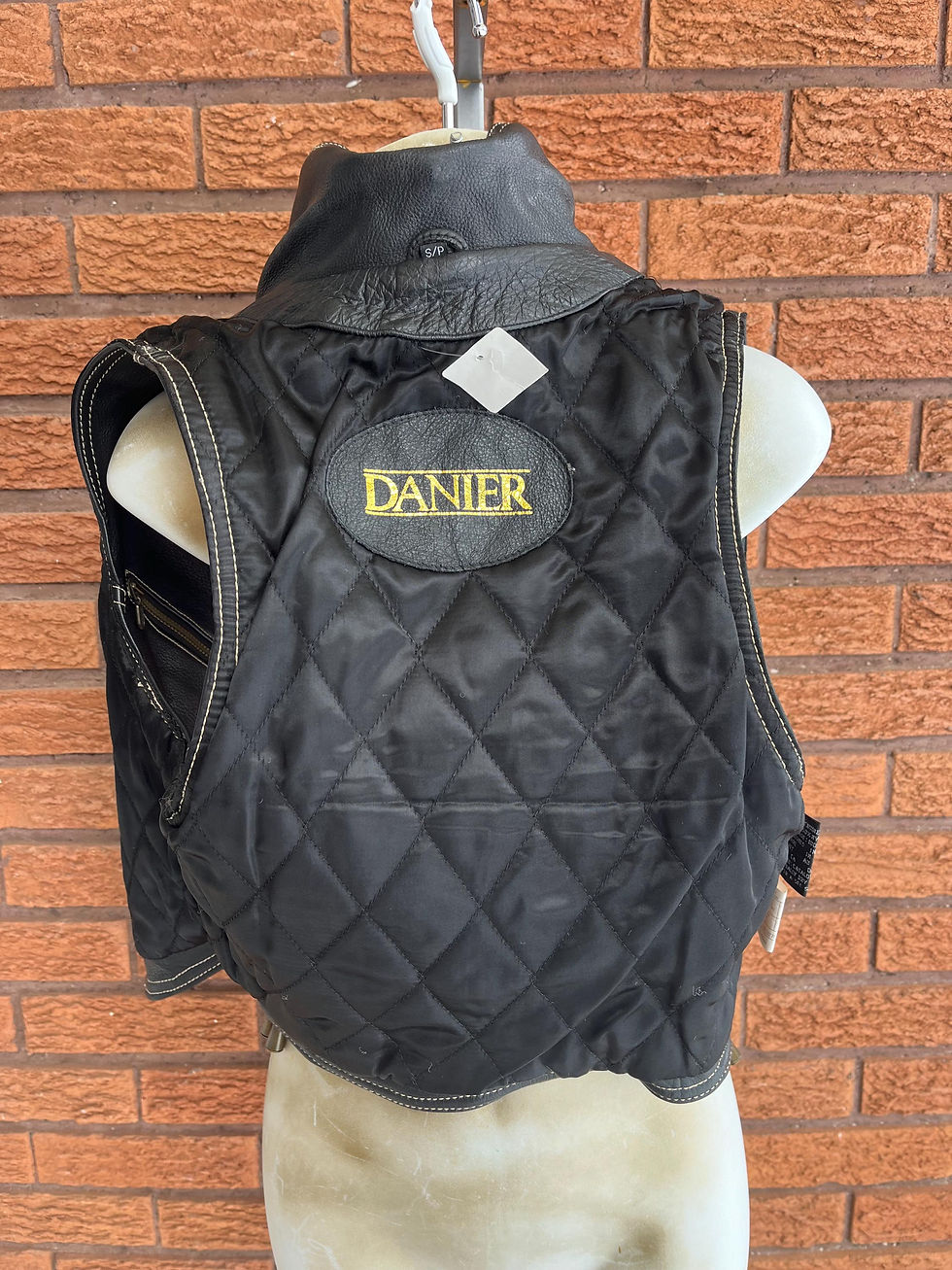 Thumbnail: Vintage Danier Leather Women’s Soft Leather Vest