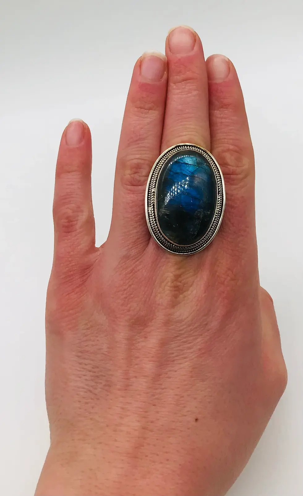 Thumbnail: Vintage Large Oval Shape Blue Labradorite & Silver Ring Size 7 3/4