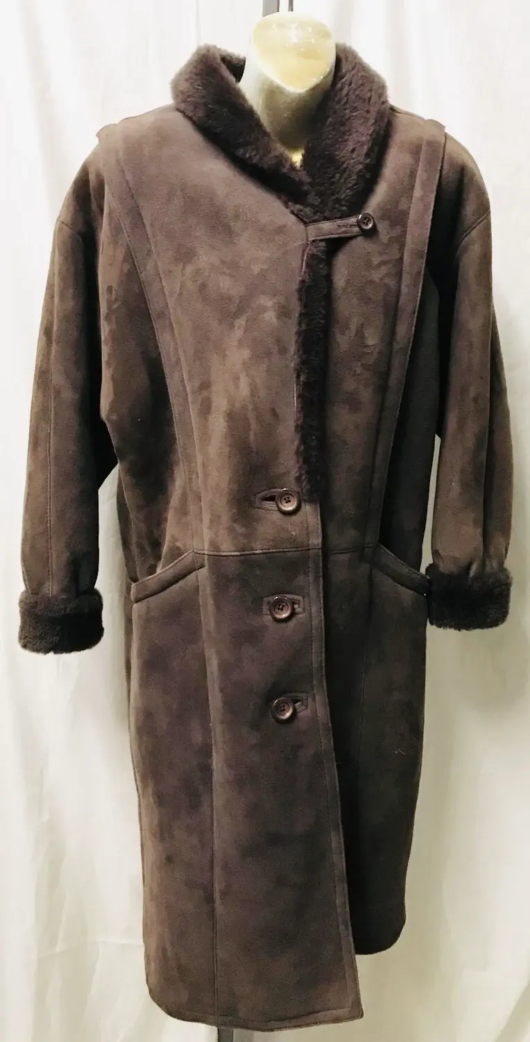 Thumbnail: Vintage MP & W Lady's Sheepskin Leather Jacket Size Small