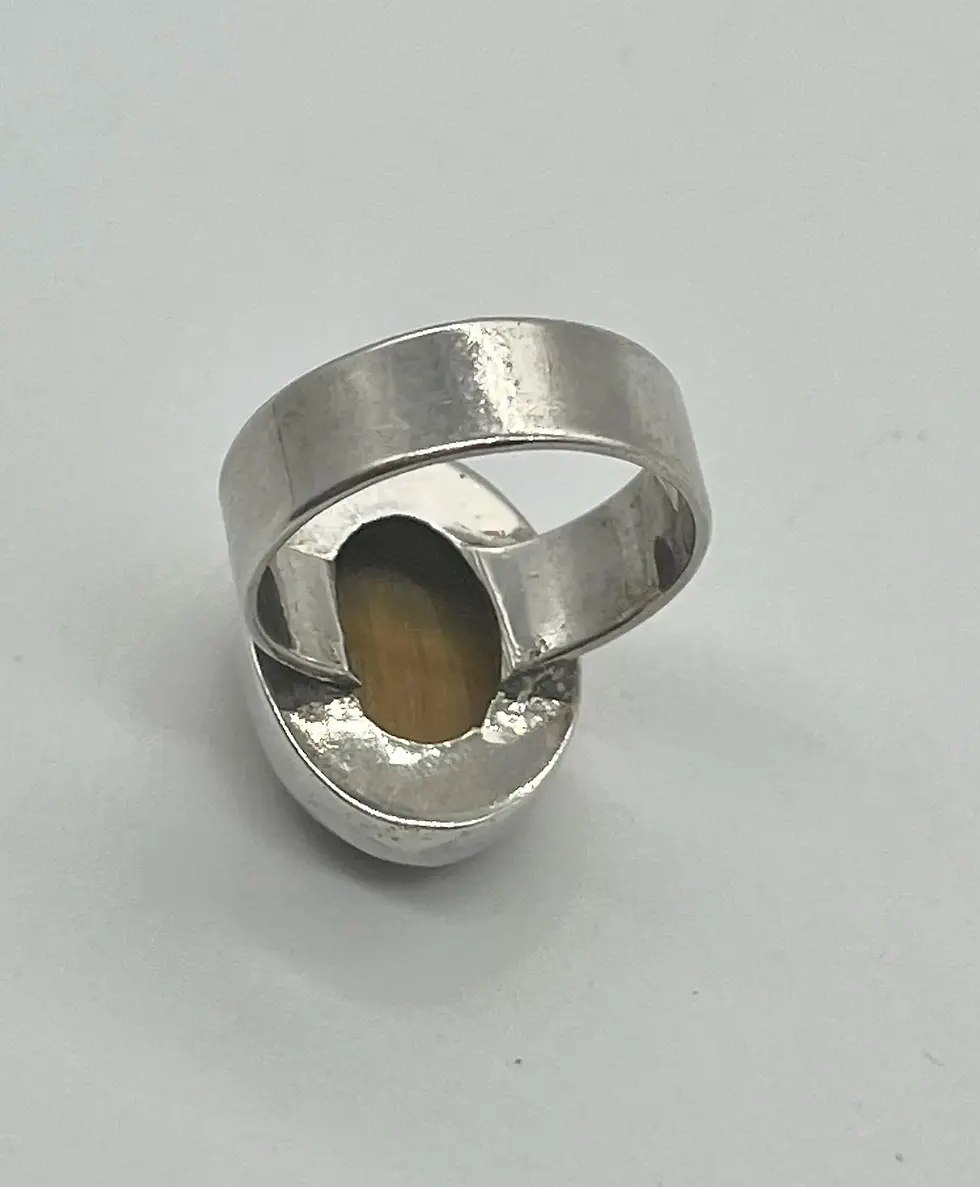 Thumbnail: Vintage Oval Shape Tiger Eye & Silver Simple Design Ring Size 7 1/4