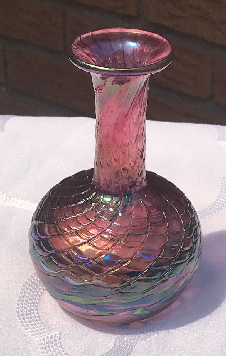 Handmade Signed Robert Held Art Cranberry Red Iridescent Miniature Bud Vas
