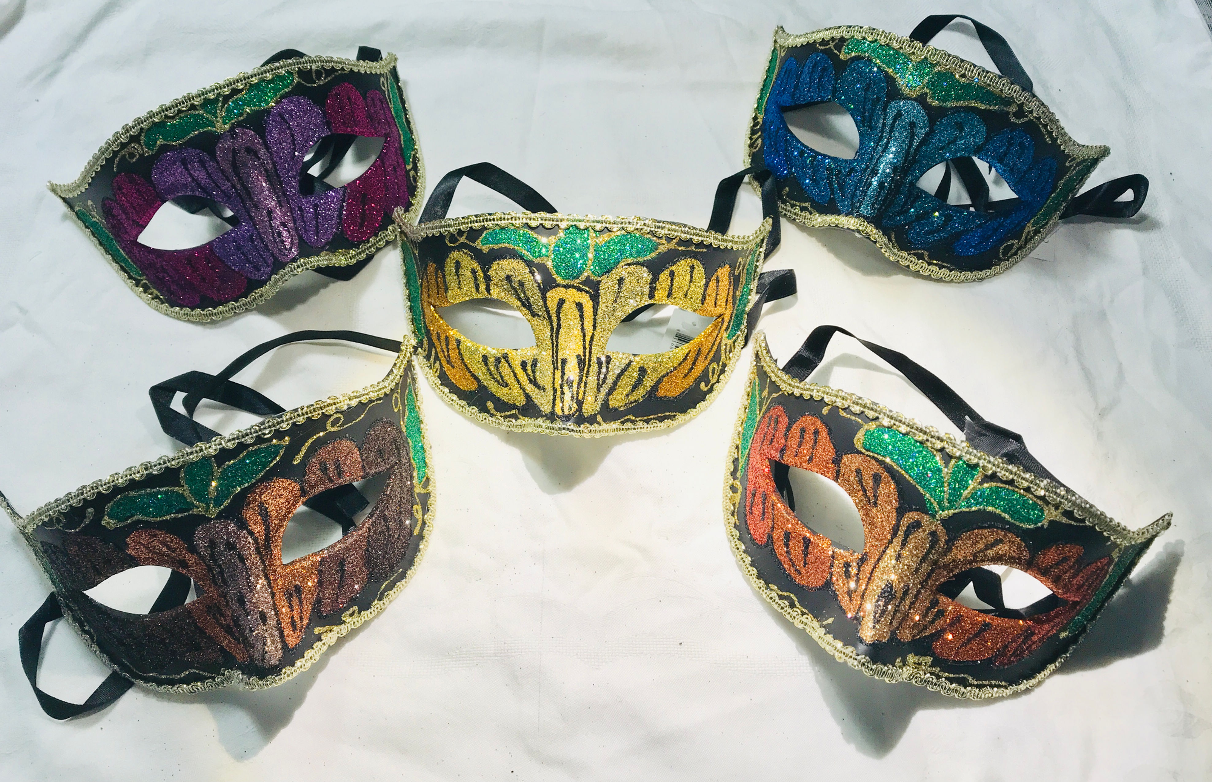 Sparkle Venetian style masquerade mask in Variety Colour Options