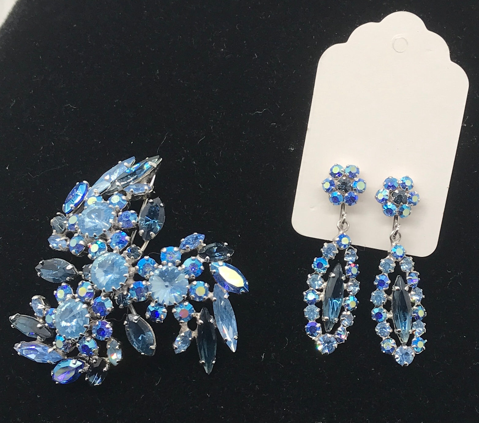 Vintage Signed SHERMAN Floral Shades of Blue Brooch Pin and Earrings Set