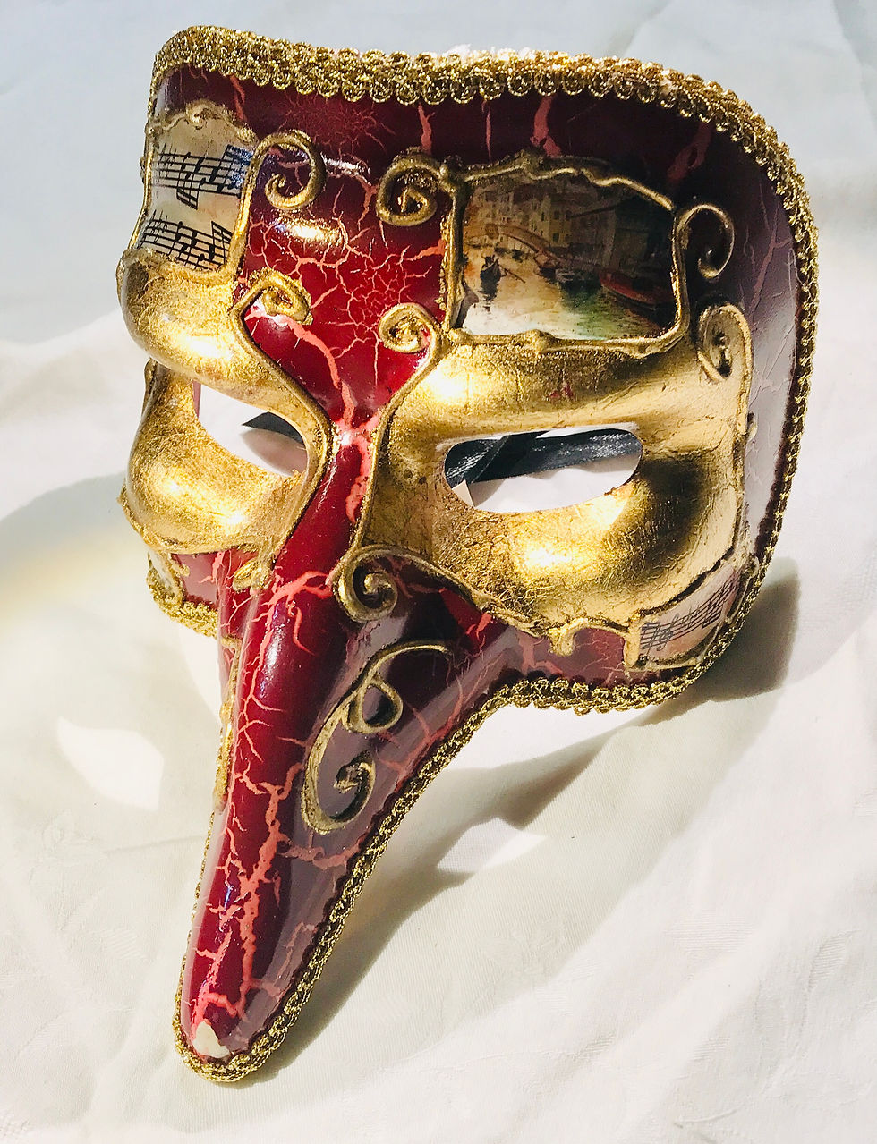 Thumbnail: Short Beak Venetian Style Roman Zanni Masquerade Mask Round Cut Edge Variety Col