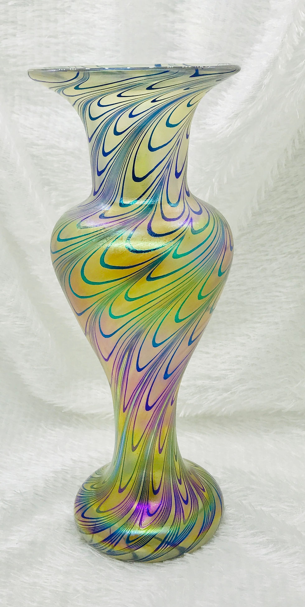 Robert Held Art Glass Gold with Feather Peacock Design