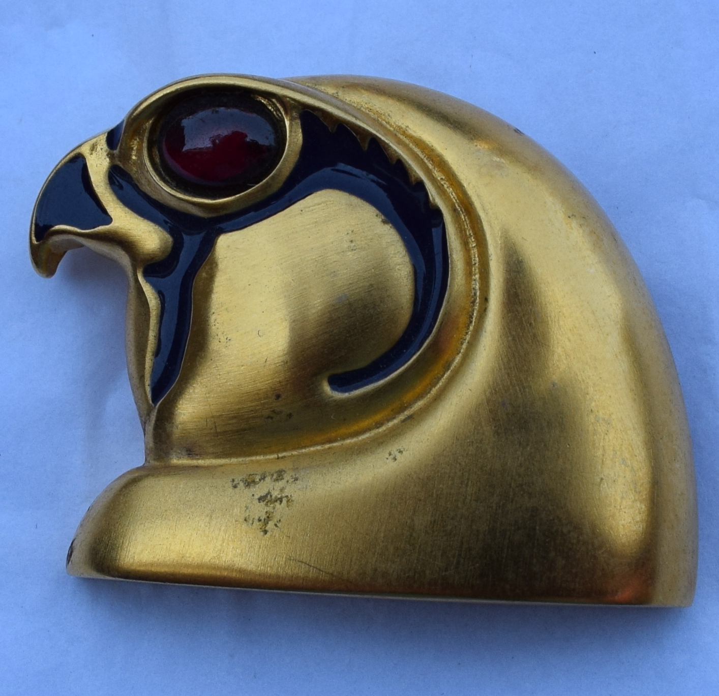 Designer Brooch Pins