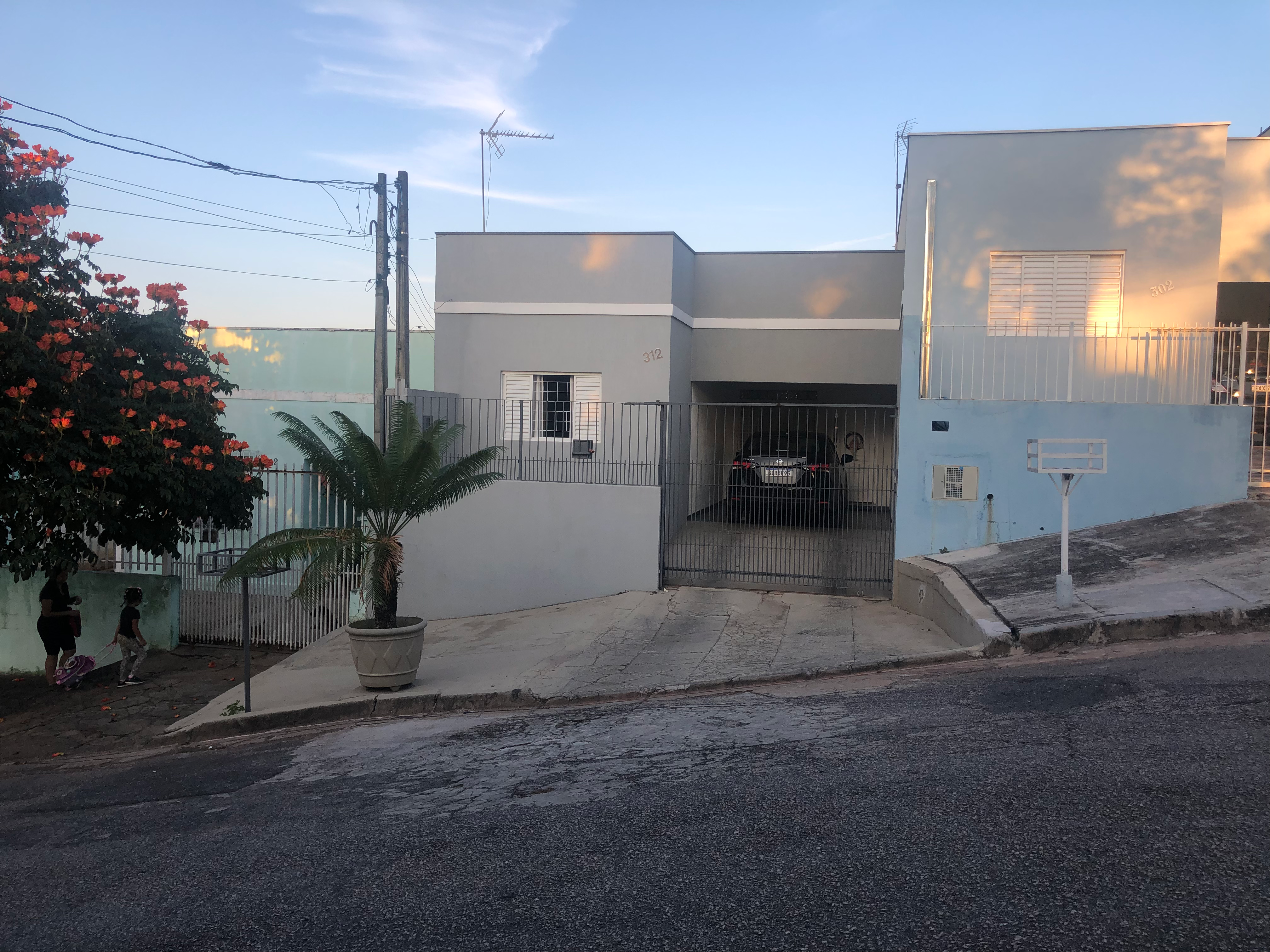 Casa - Rua Altíno A Silva