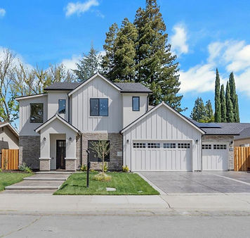 Sold suburban home with sunny curb appeal