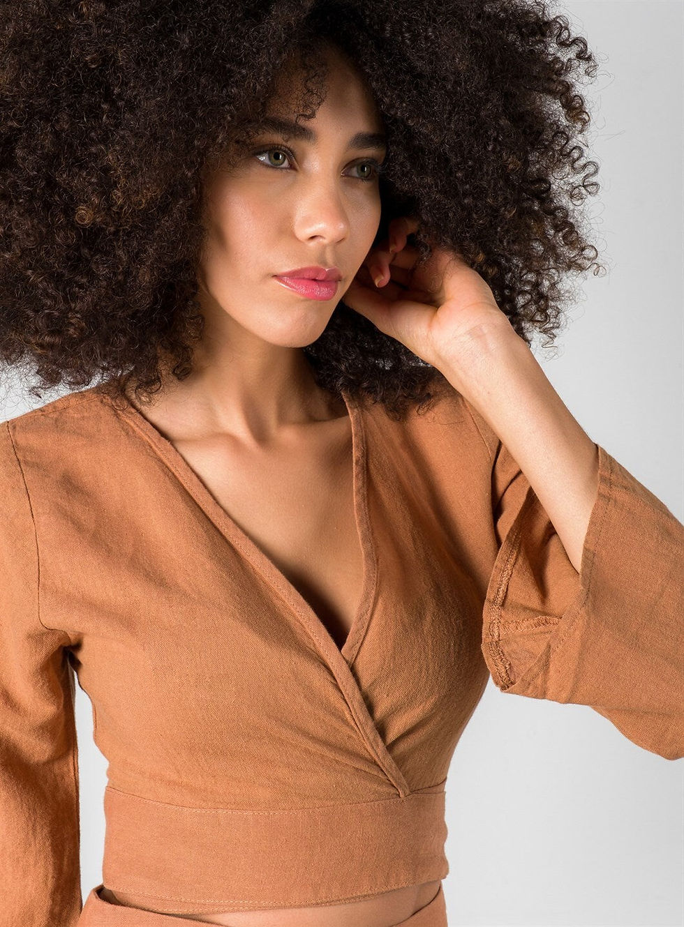الصورة المصغرة: Organic Sustainable Cotton Boho Wrap Crop Top