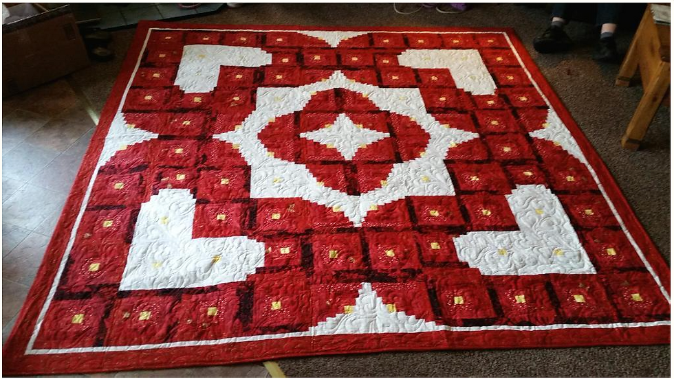 Thumbnail: Log Cabin Hearts, size 108" x 108"