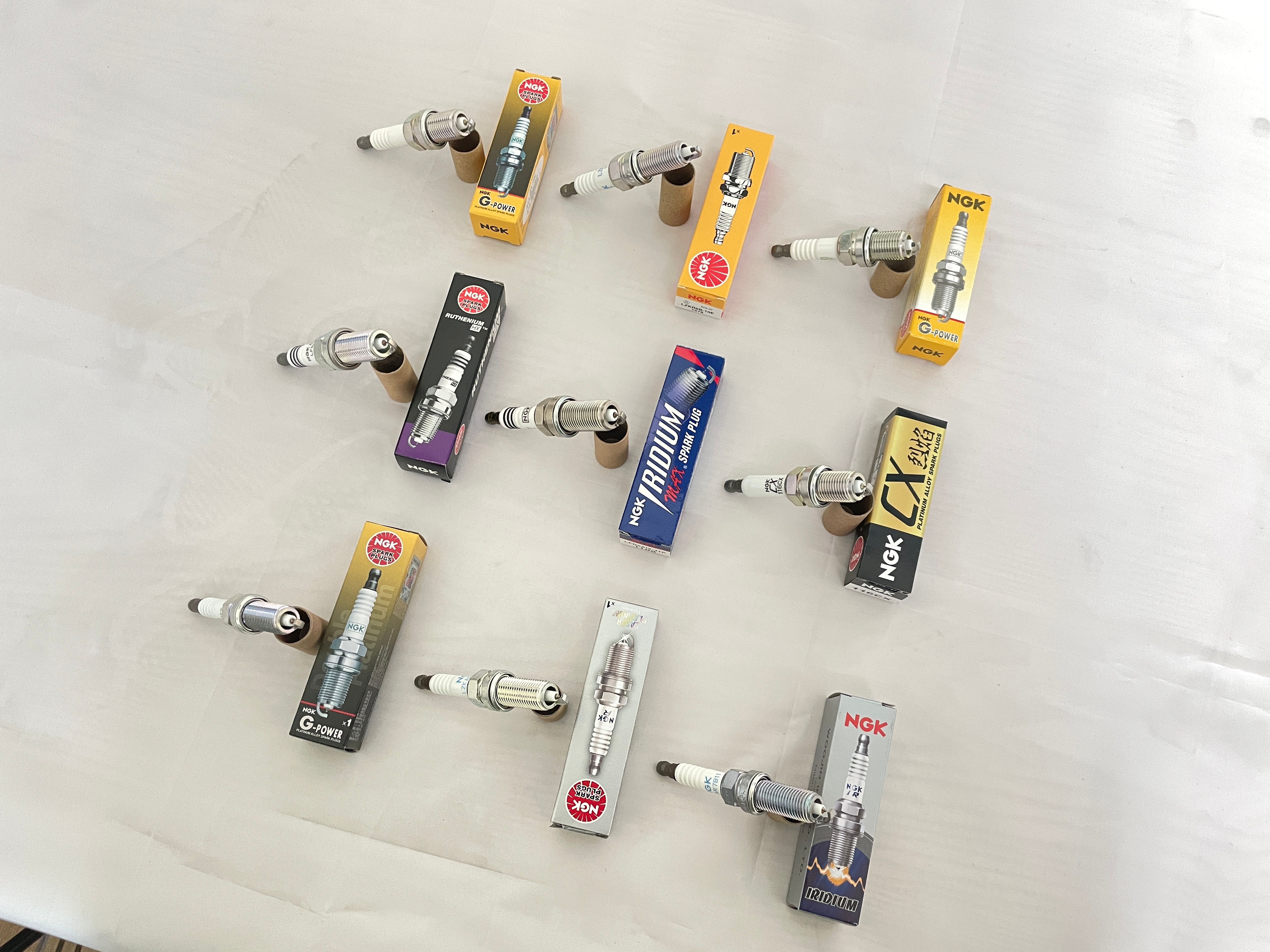 High Performance NGK Spark Plugs for Honda Toyota Eco Friendly Auto Ignition Pa