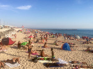 Travel Guide: Costa da Caparica
