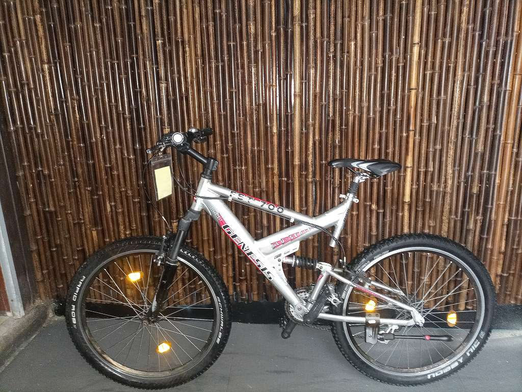 Genesis FST700 Mountainbike 26 Zoll – 24 Gänge, Top Zustand