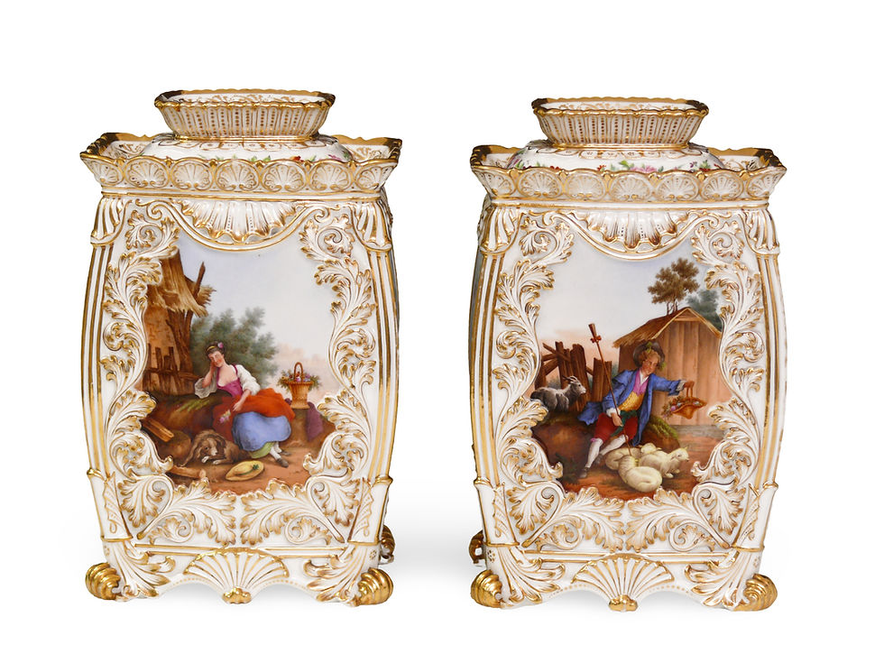 Extraordinary Pair of Fontainebleau Vases 01 Kopie_edited