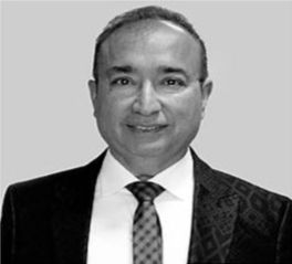 Ray Narula_edited.jpg