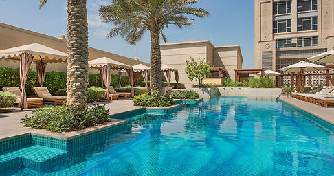 Hilton-Dubai-AHC-Pool-Firefly-2048x1078-2.jpg