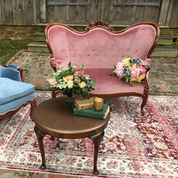 Round Cocktail Table
Qty: 1 | $30