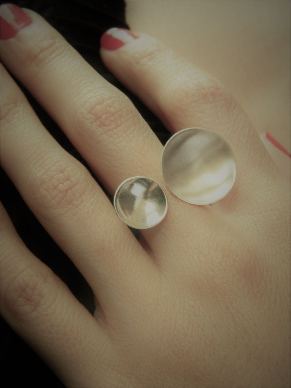 Miniatura: Anel Concavidades