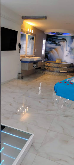 PHOTO-2022-09-10-21-39-10(5)