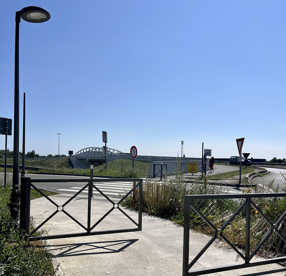 Photo d'un lampadaire LED