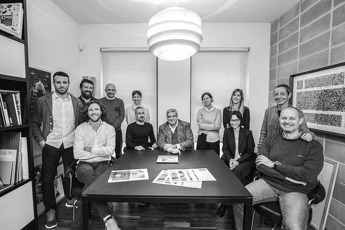 foto gruppo 2.jpg