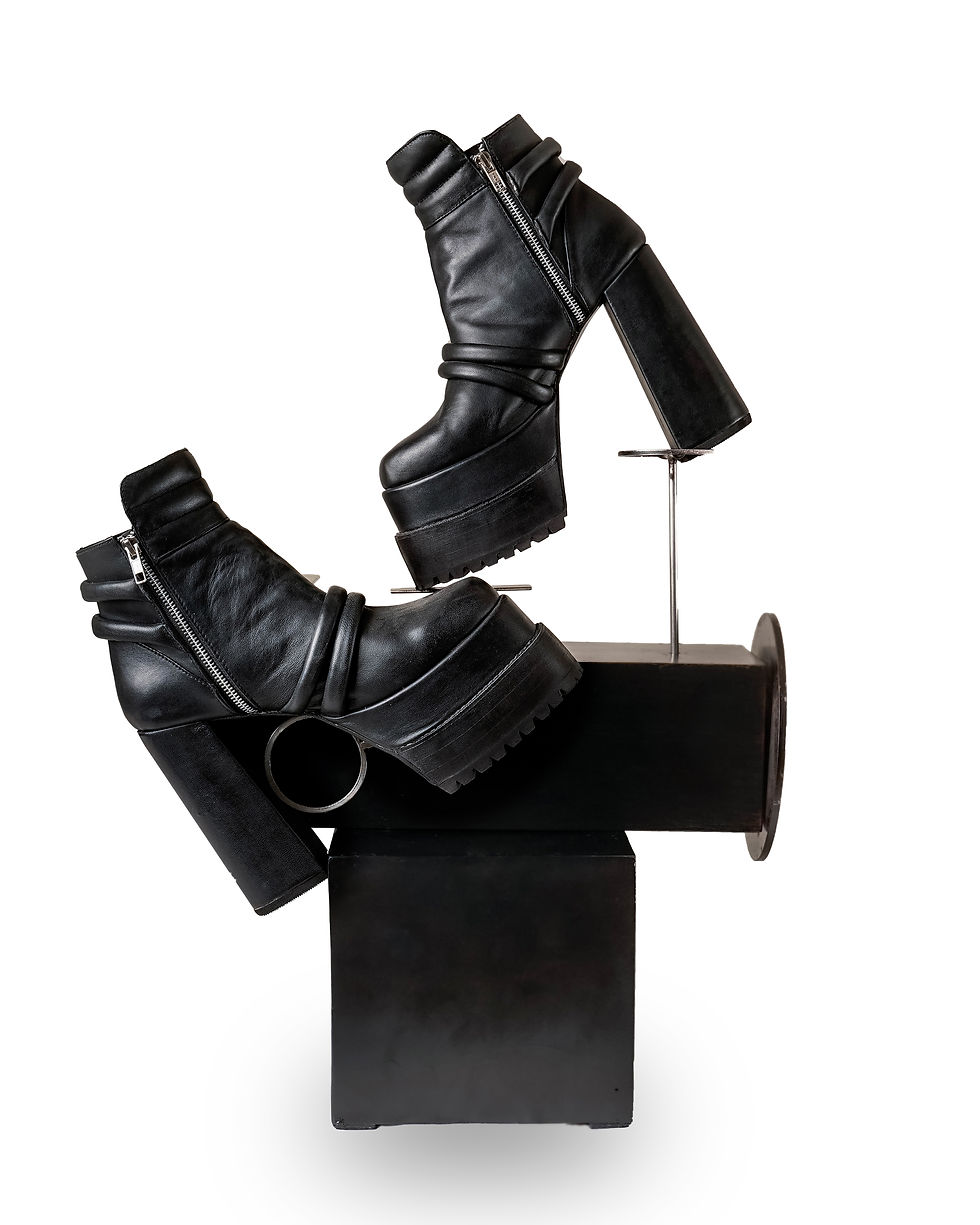 Thumbnail: MY NUMBER ONE - HIGH LEATHER ANKLE BOOT HEEL