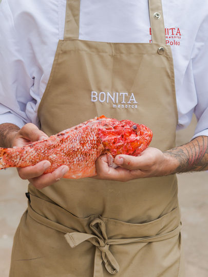 Pescado fresco de Menorca a la brasa en Casa Tirant