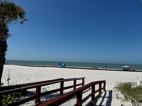 Unlocking the Sun: Beach Access and Convenient Parking at Fort Myers Beach