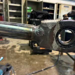 Hydrauliek Cilinder repareren op locatie 