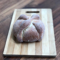 Pan de muerto artesanal