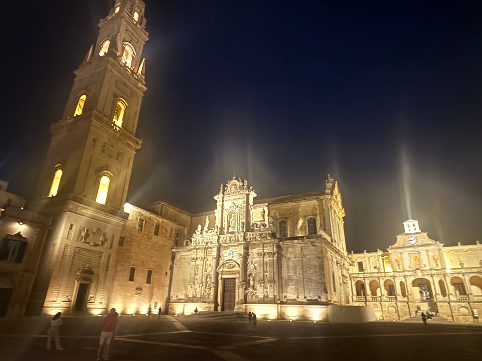 Piazza Duomo at night