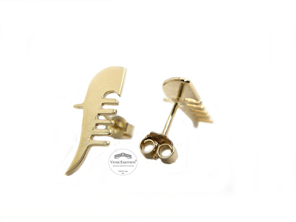 Orecchini a lobo con ferro di gondola in oro 18 Kt.