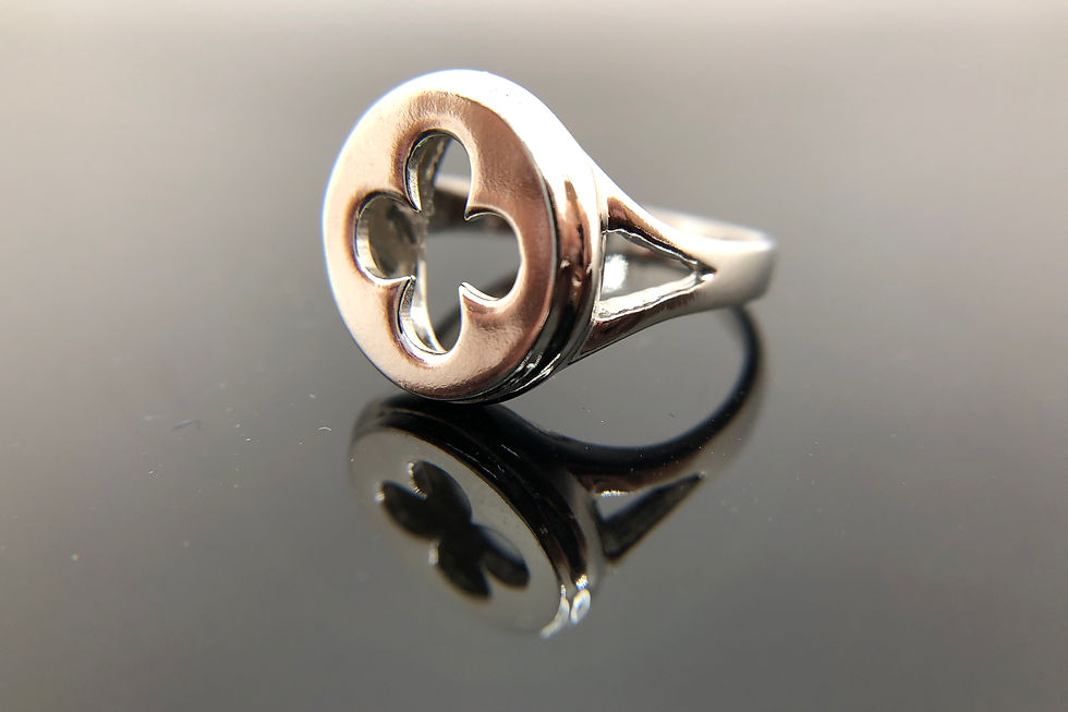 Miniaturbild: Anello "Chevalier"con Rosone Veneziano in stile Gotico Fiorito