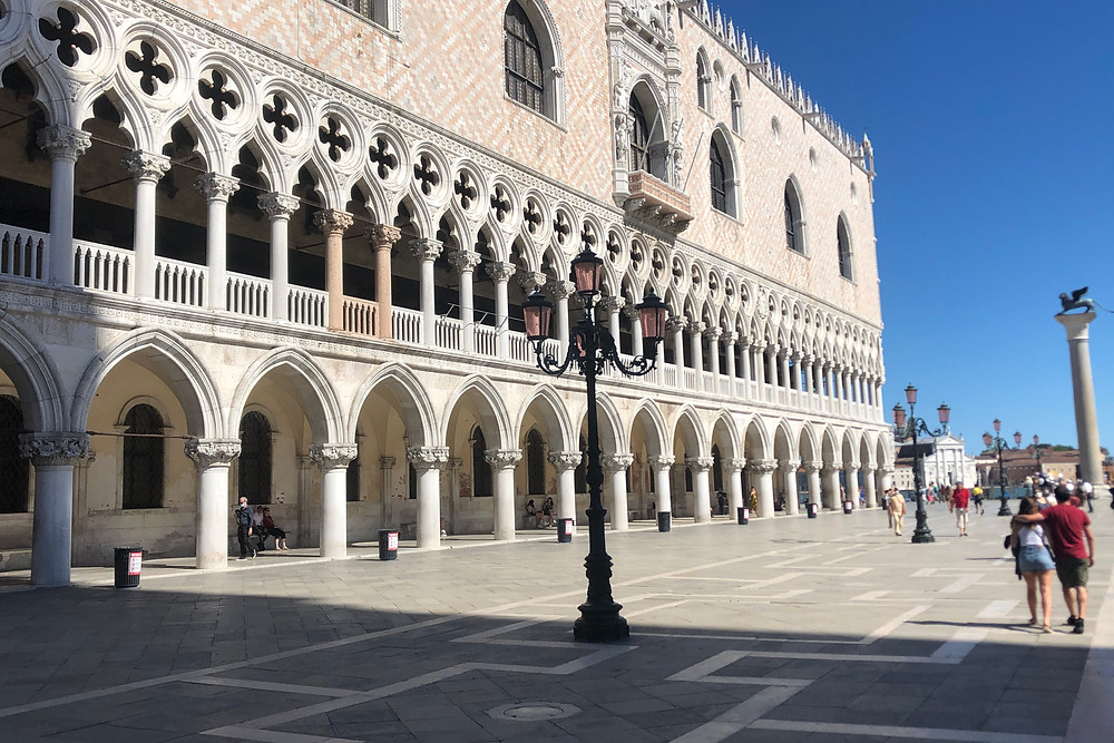 vista del sole che sorge su bacino San Marco, Venezia