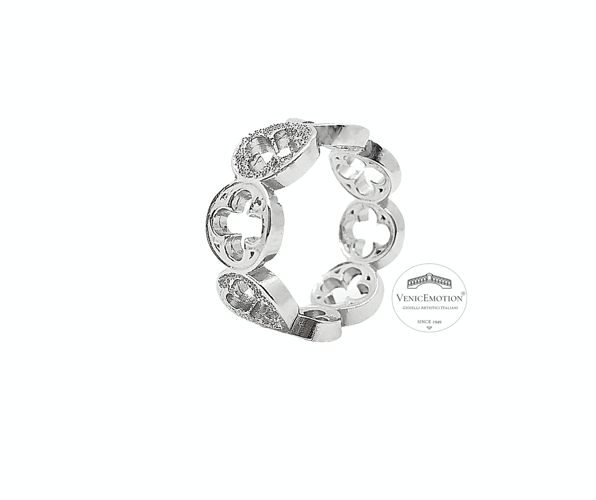 Anello "eterno" con Rosone Veneziano in stile Gotico fiorito Oro bianco 18 KT.