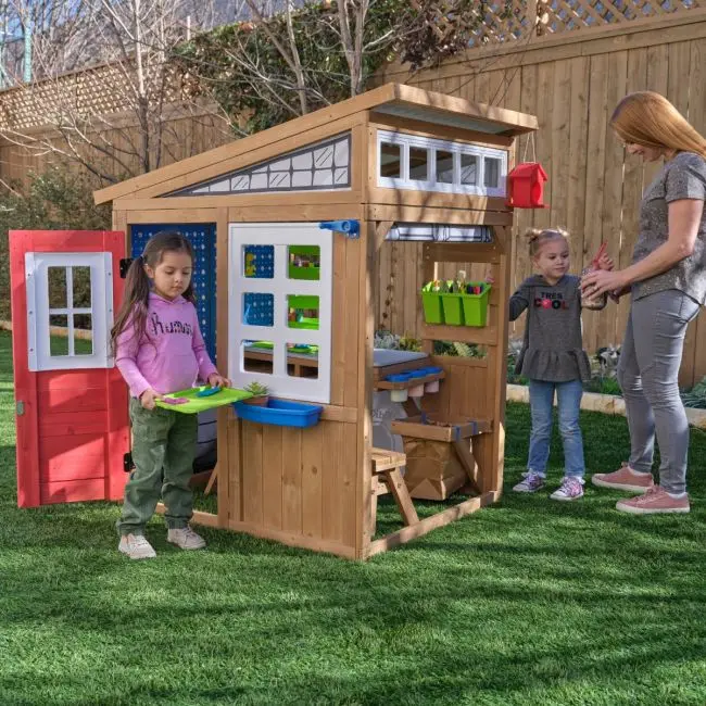 Hobby Workshop Playhouse service image