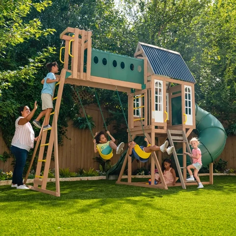 Skyway Resort service image