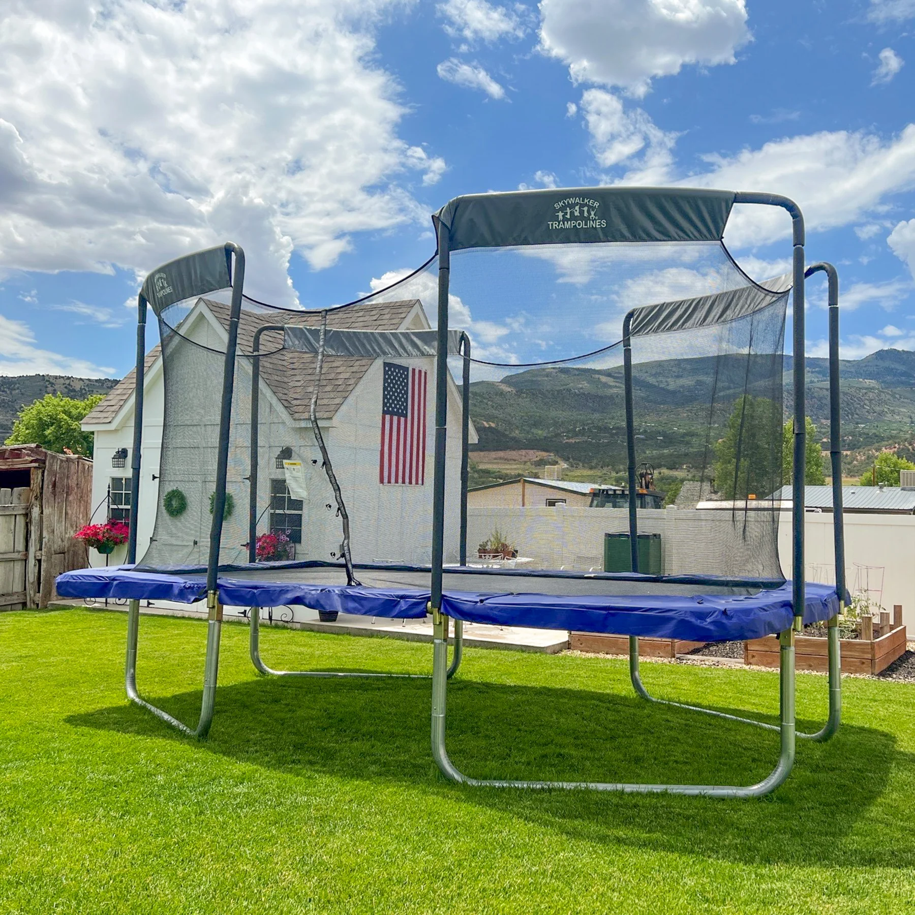 17 Oval - Trampoline service image
