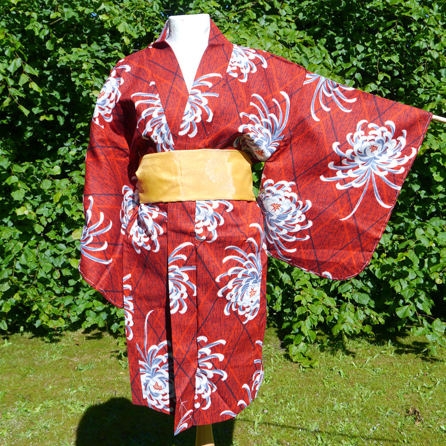 Thumbnail: Ran Giku Extra Long Meisen Haori