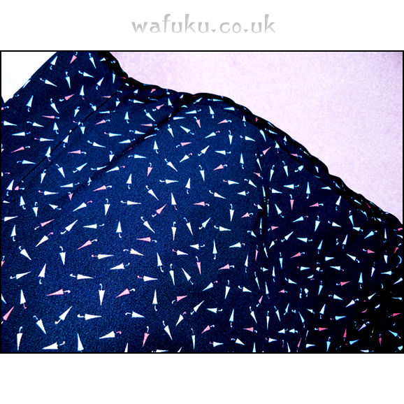 Thumbnail: Cute Umbrellas Blue Silk Kimono