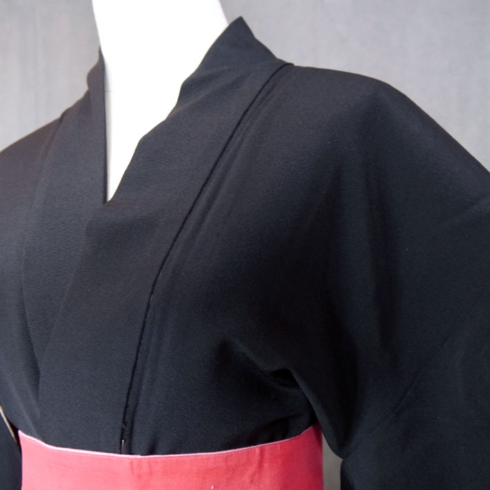 Thumbnail: Exotic Western Buildings Silk Haori Kimono Jacket on wafuku.co.uk - 8